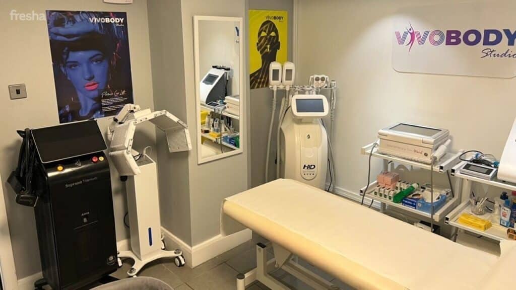 Fat Freezing Treatment Clinic- Cryolipolysis - Fat Reduction- Vivo Body Studio, Portman Square, London