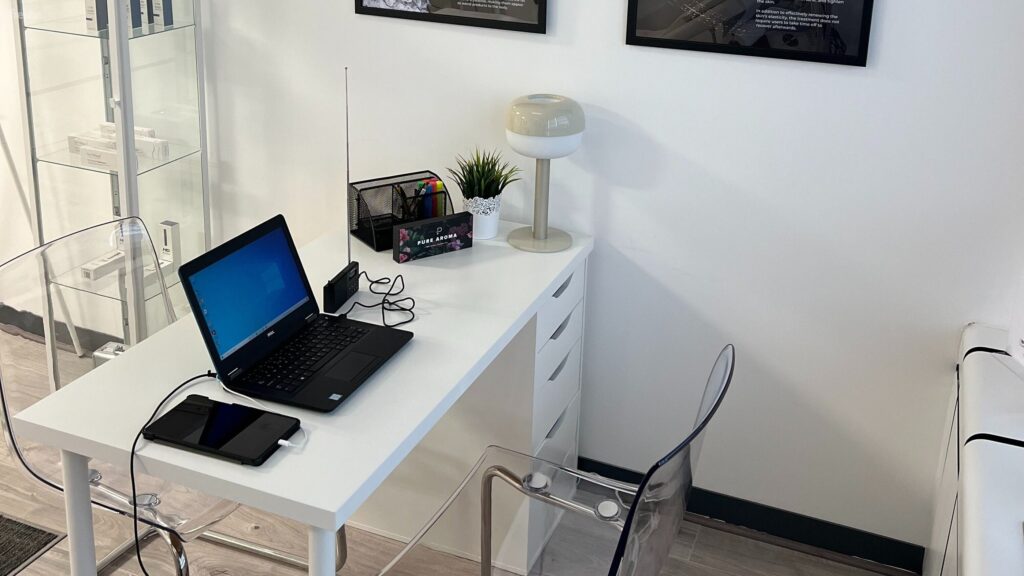 Fat Freezing Treatment booking Clinic- Vivo Body Studio, Sheffield, UK